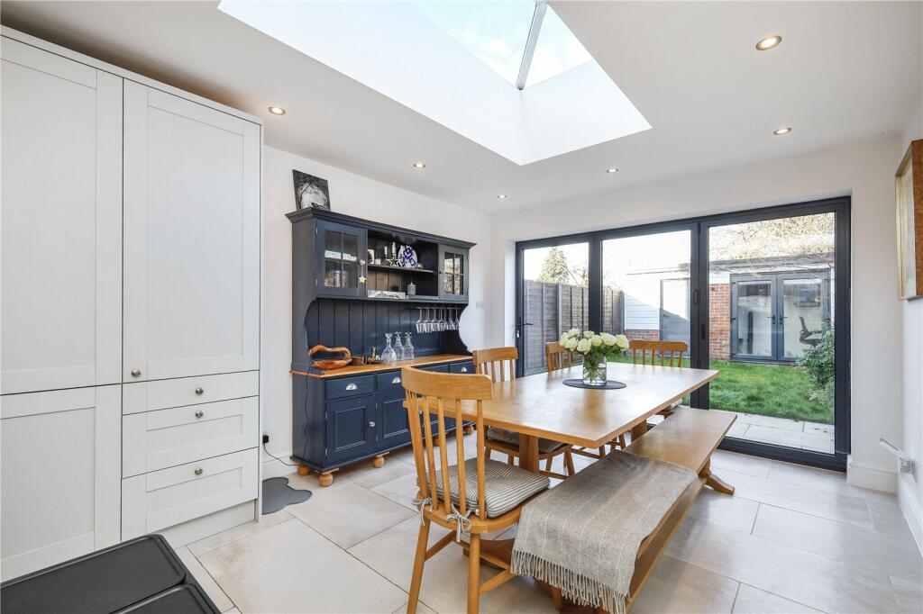 George Road, Godalming, Surrey, GU7 photo 3