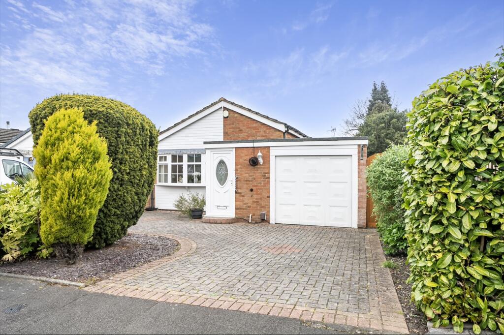 Main image of property: Foredrove Lane, Solihull, West Midlands, B92