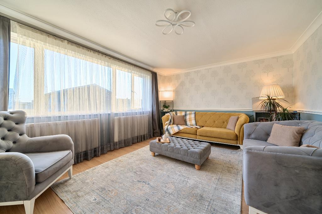 Main image of property: Macers Court, Broxbourne, UK, EN10 6EB