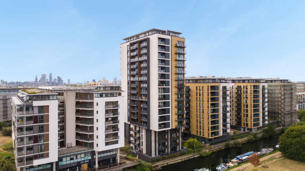 Apartment in London - View 3