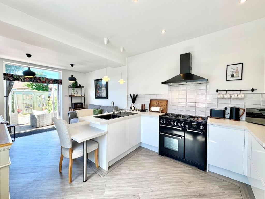 Bentinck Drive, Troon, KA10 - View 2