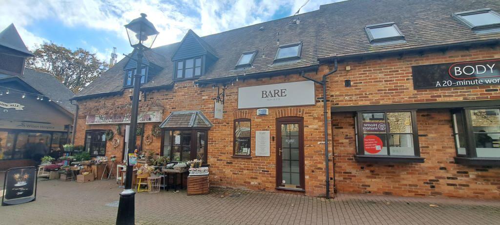 Main image of property: 3a Meadow Row, Buckingham, Buckinghamshire, MK18