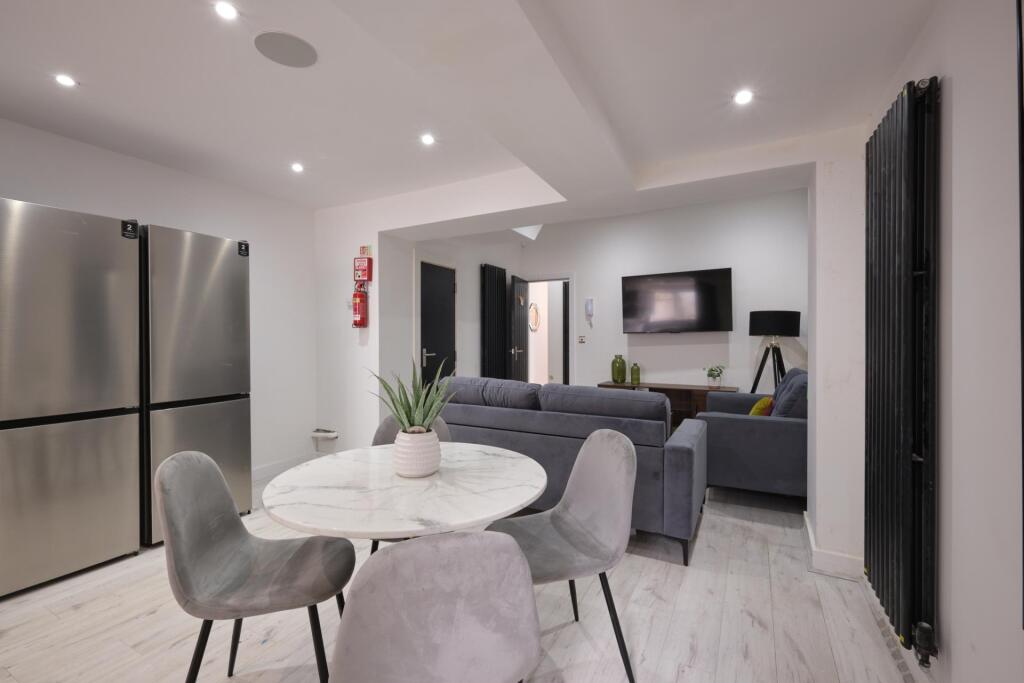 House in Swansea - View 3