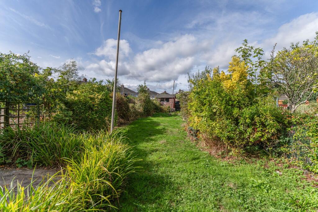 House in Newport, Somerton, Liswerry - View 4