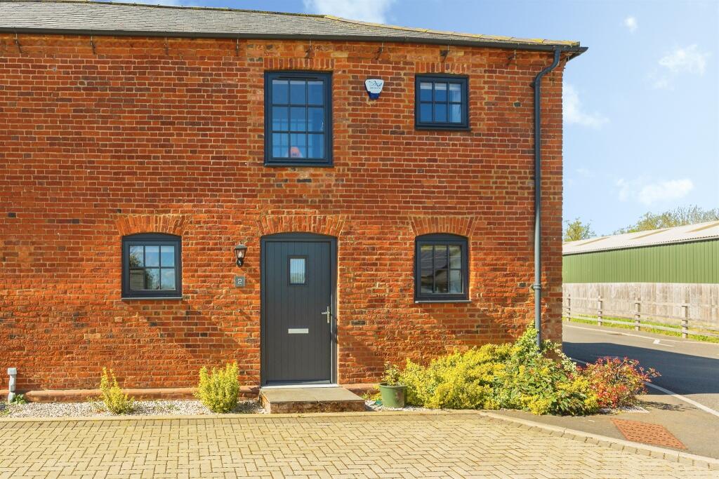 Main image of property: Bull Farm Close, Hockliffe, Leighton Buzzard