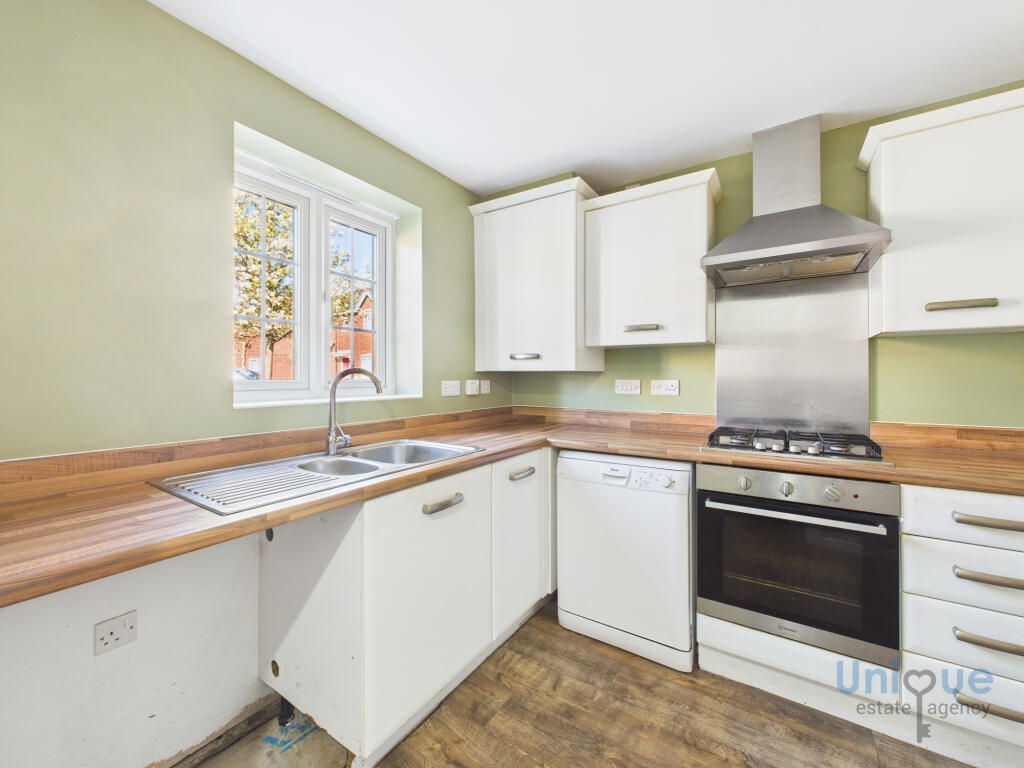Sycamore Drive,  Wesham, PR4 photo 3