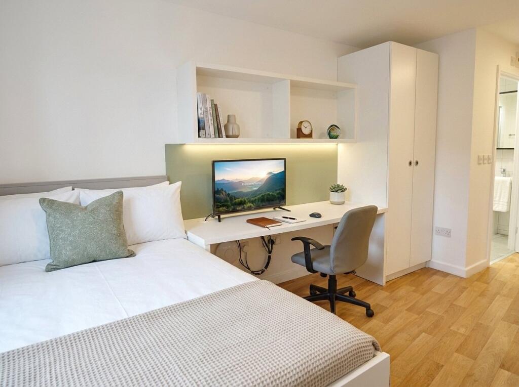 Main image of property: Pipe Lane Apartments, Pipe Lane, Bristol, BS1