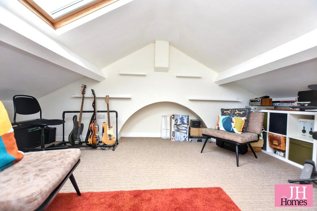 House in Lancaster - View 3
