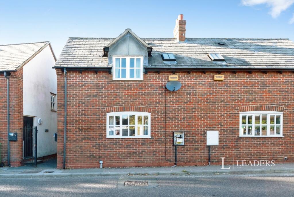 Main image of property: Stratford Road, Buckingham, Buckinghamshire, MK18