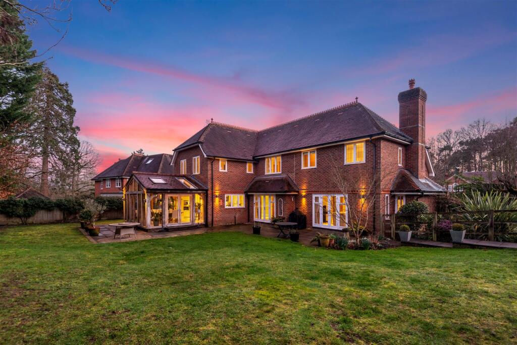 Main image of property: The Covert, Ascot
