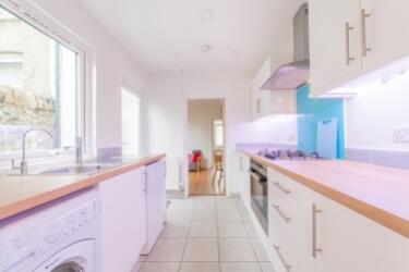 House in Cardiff, Cathays - View 3