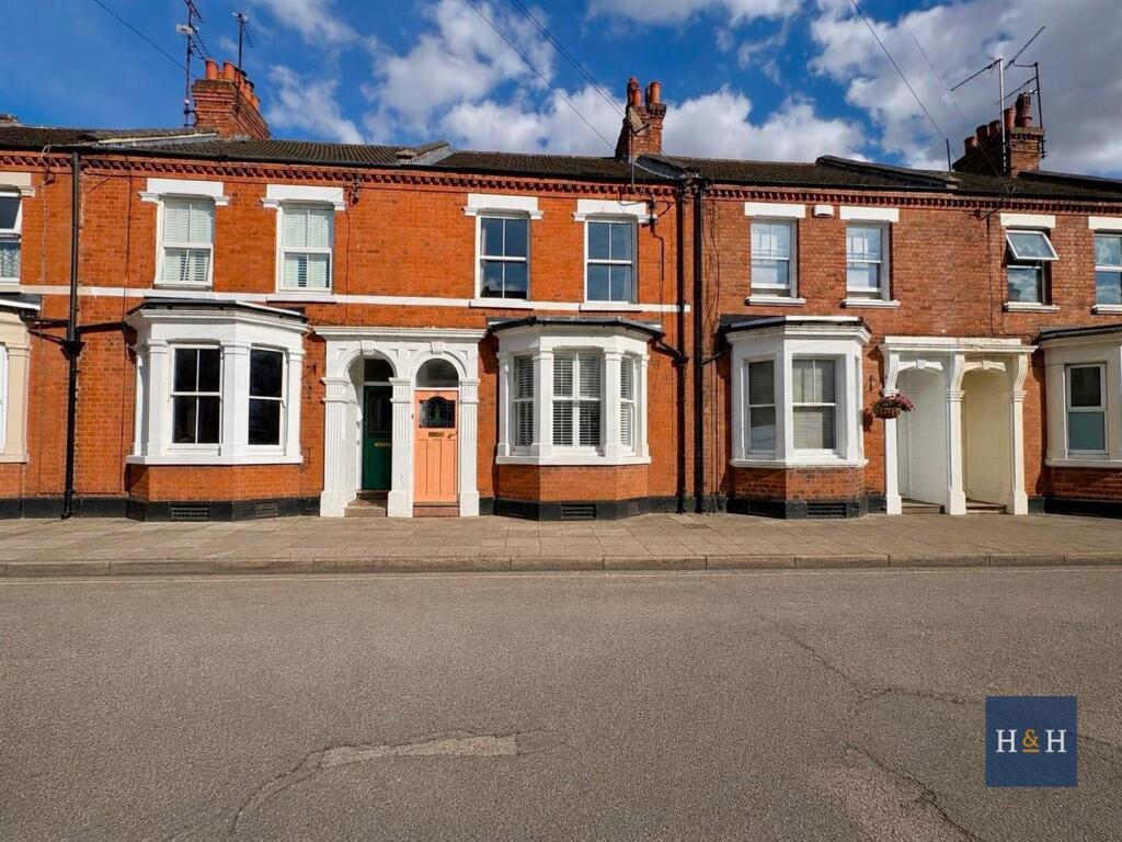 Main image of property: HOLLY ROAD, ABINGTON - NN1