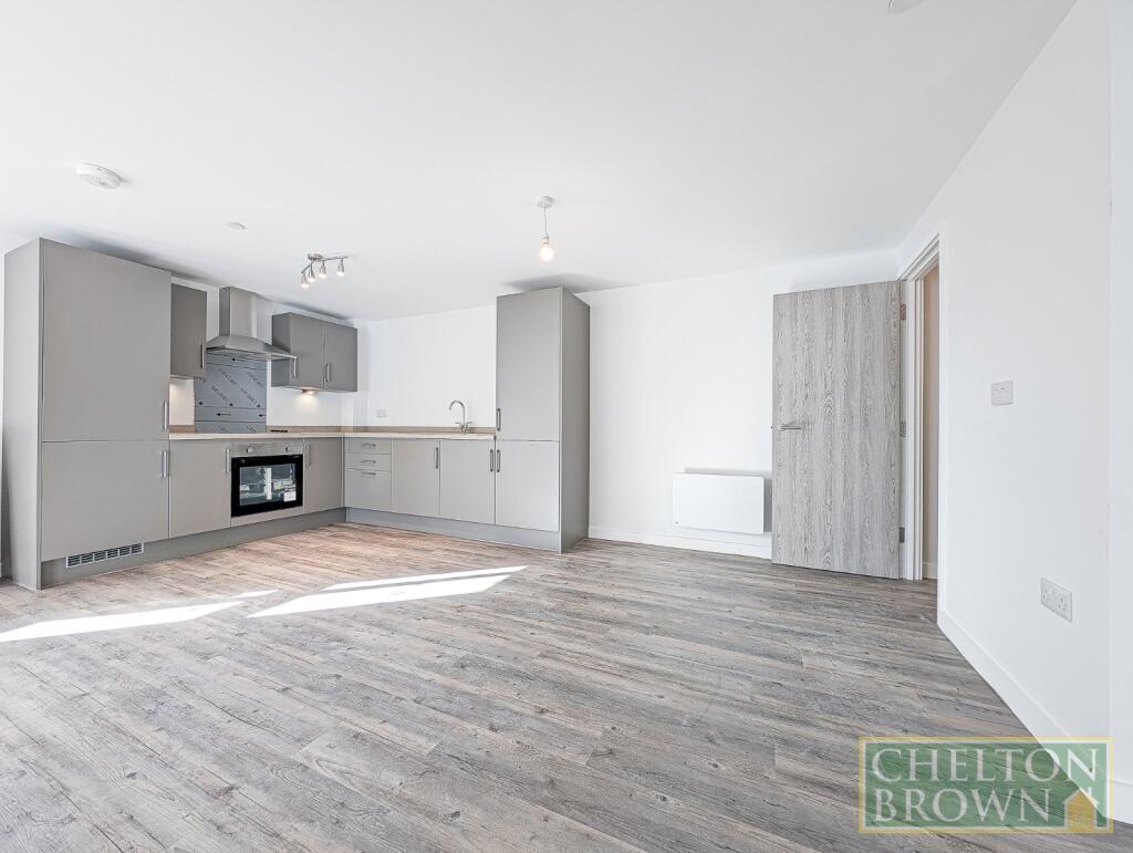 Apartment in Northampton, West Northamptonshire - More