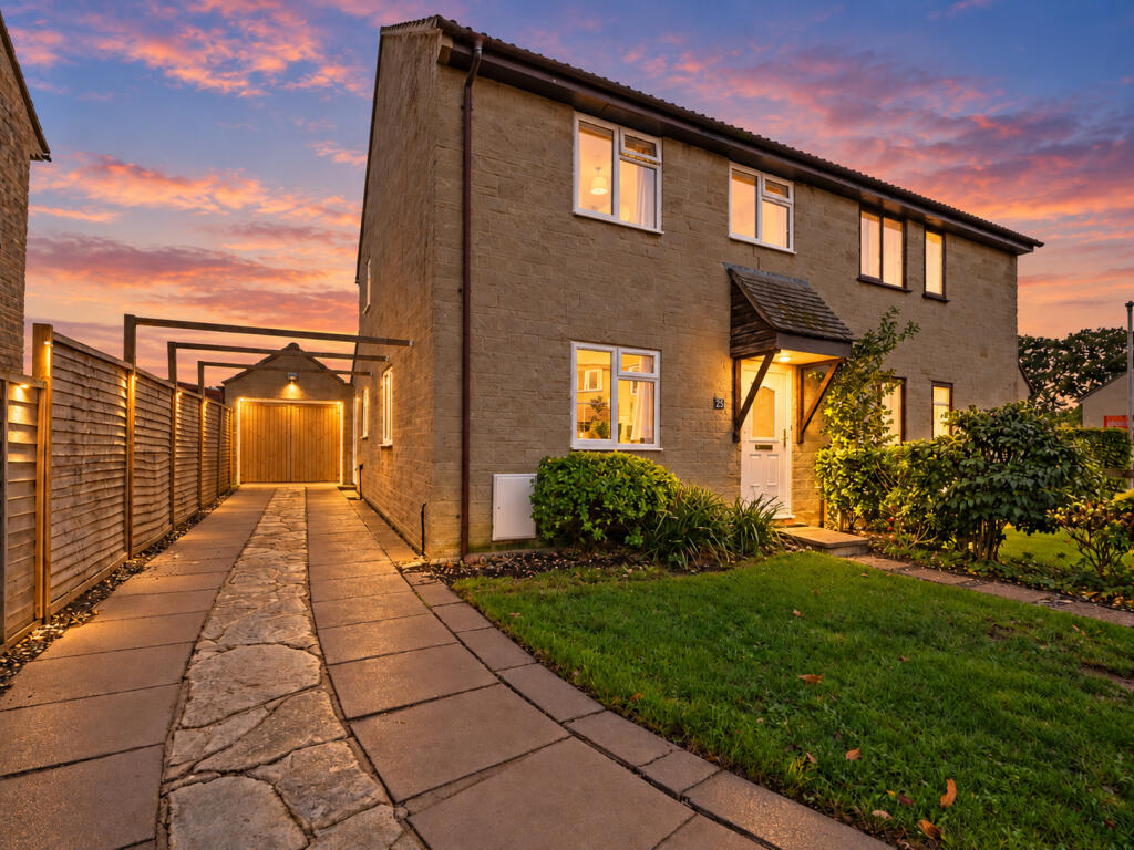 House in Mosterton - View 2