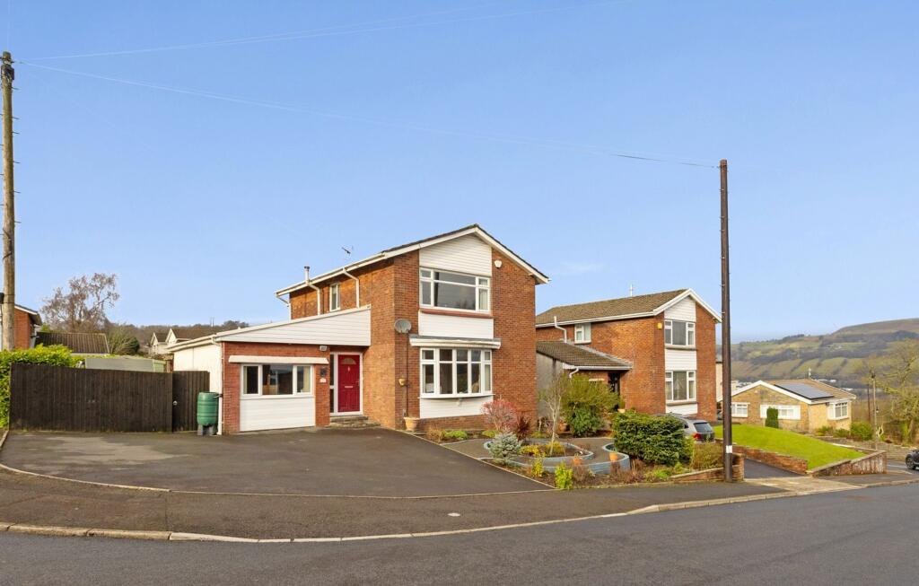 Main image of property: Cheriton Grove, Tonteg, CF38