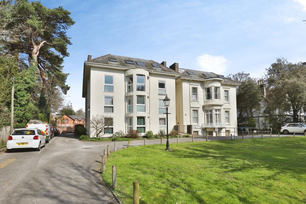 Main image of property: Christchurch Road, BOURNEMOUTH, Dorset, BH1