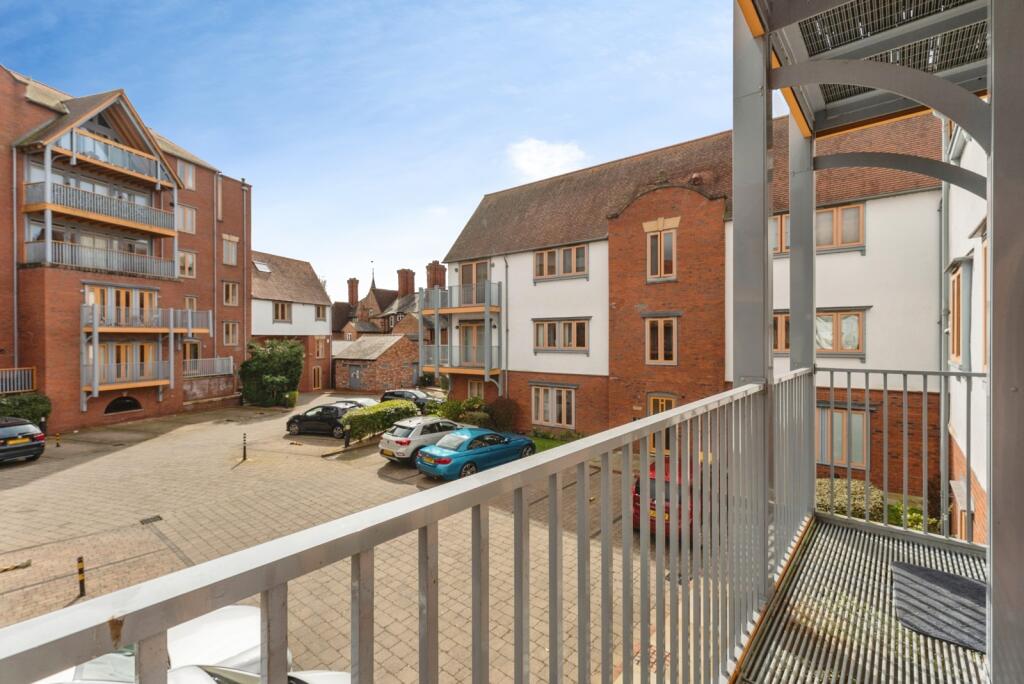 Apartment in Chester, City of Chester - View 4