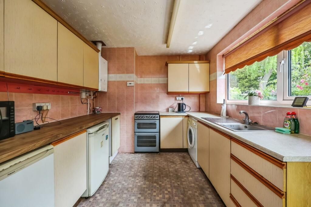 House in Nottingham, Silverdale - View 3