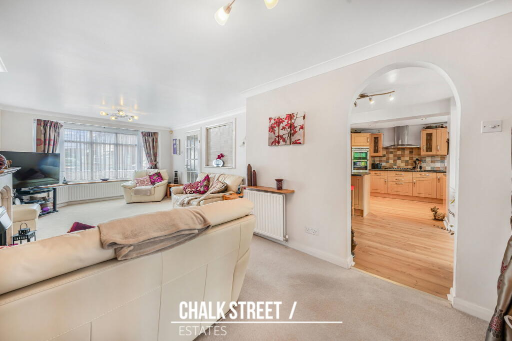 House in Romford - View 5