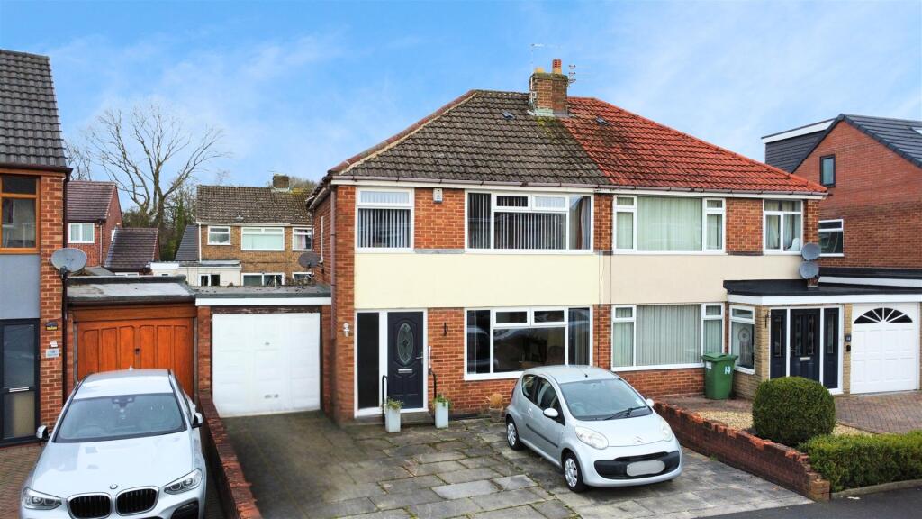 Main image of property: Lathom Drive, Rainford, St Helens, WA11 8JP