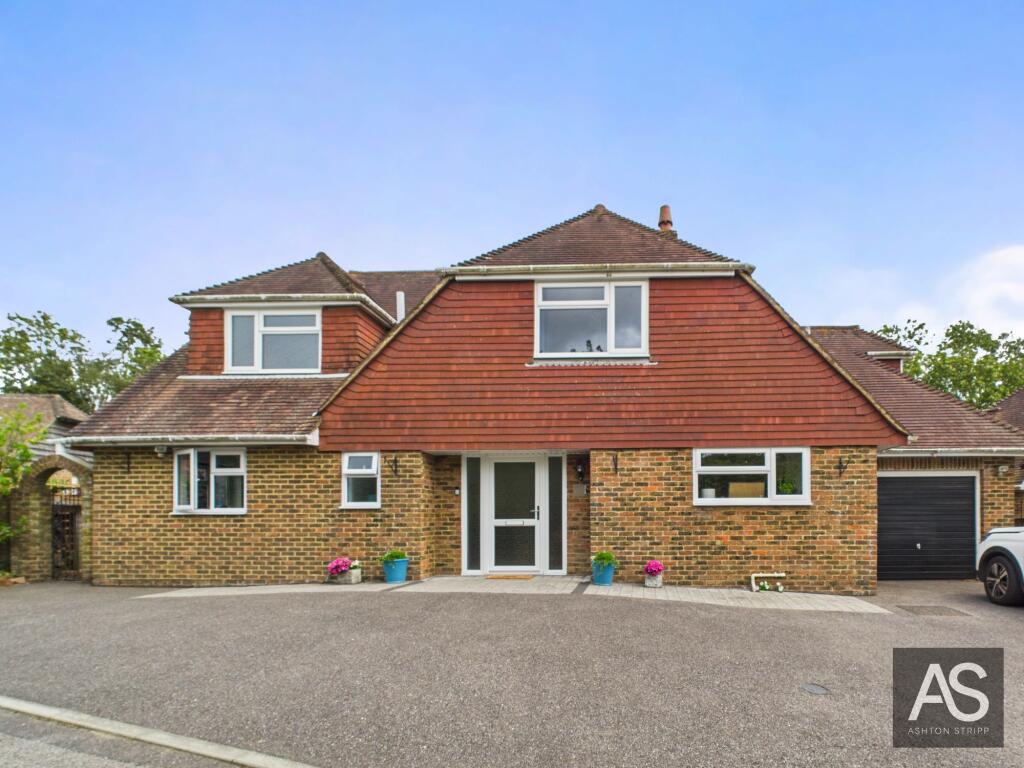 Main image of property: Morland Close, Ninfield, TN33
