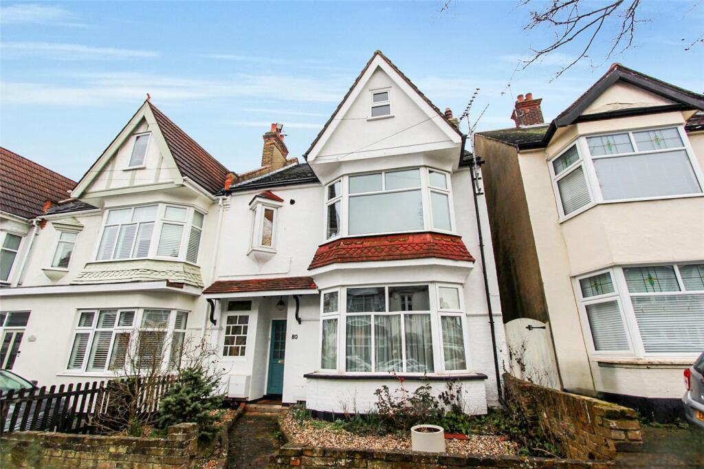 Main image of property: Leighton Avenue, Leigh-on-Sea, Essex, SS9