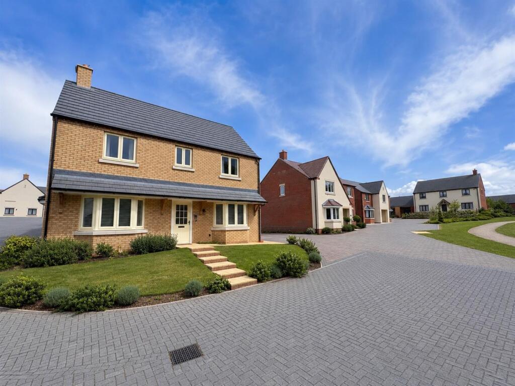 Main image of property: Leigh Woods Place, Silsoe