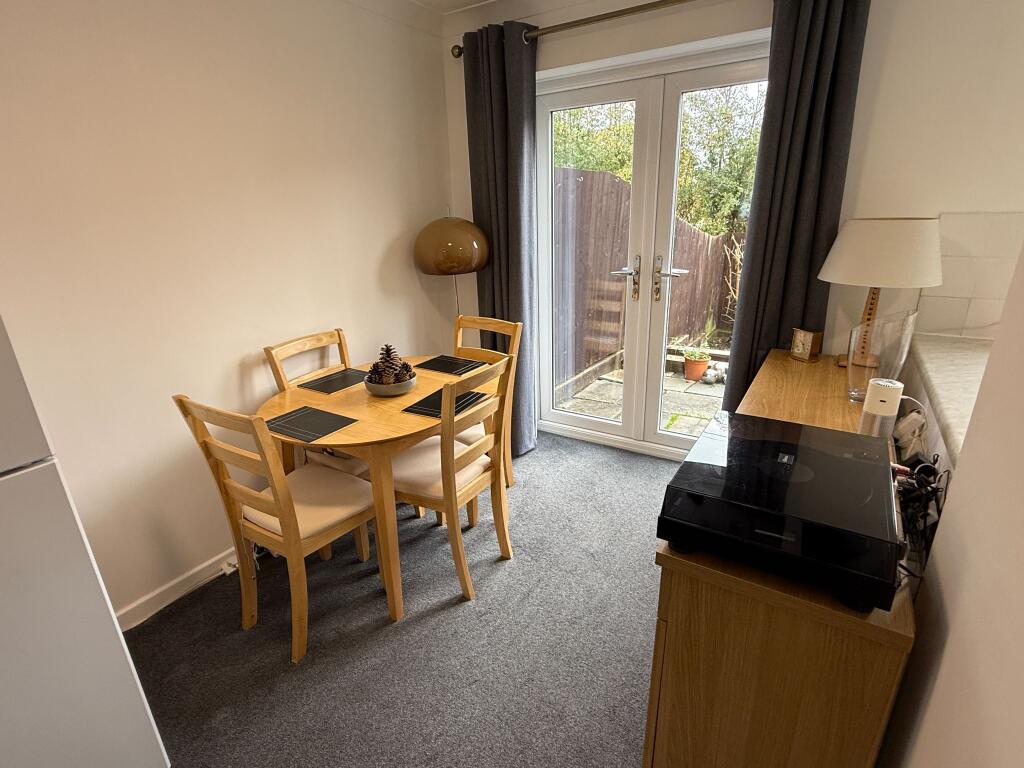 Hill Top Close, Freckleton, PR4 photo 4