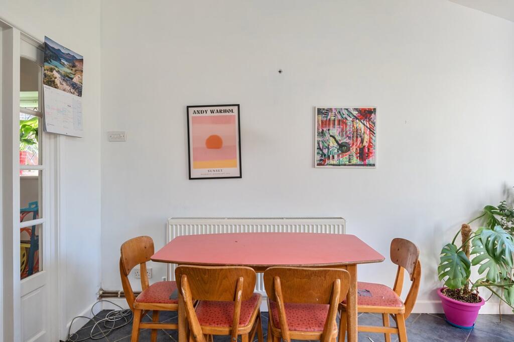 Additional image 9 of Windsor Crescent, Frome, BA11