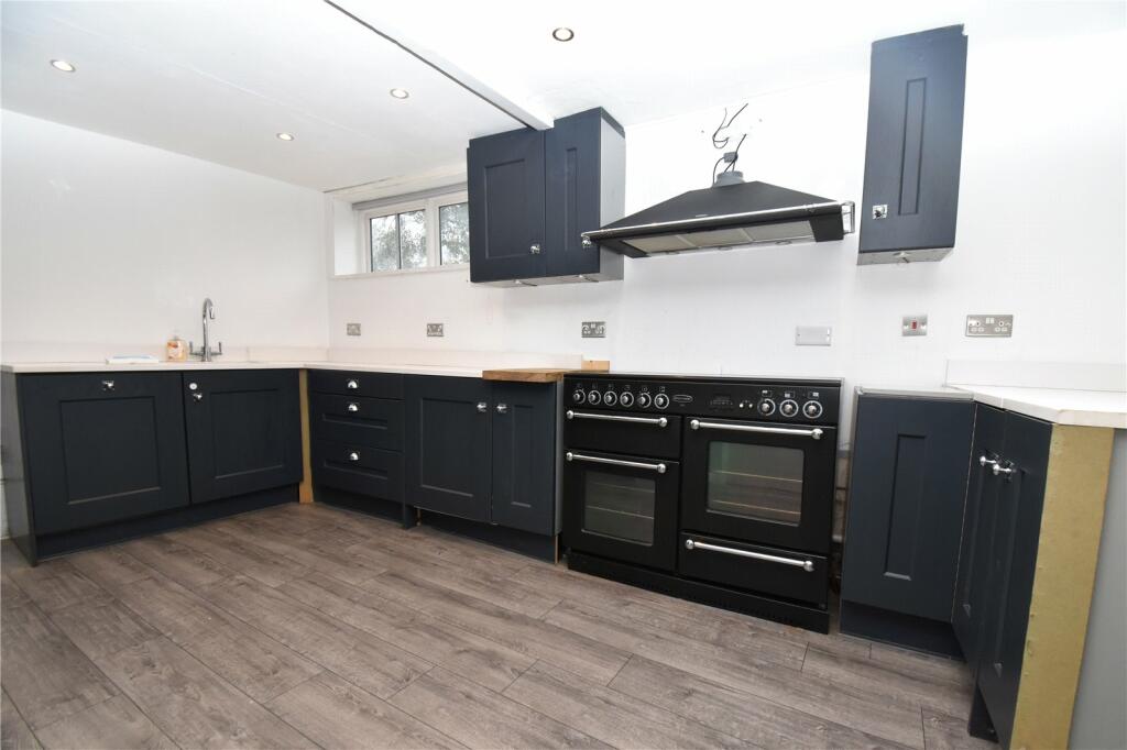 West End, Osmotherley, Northallerton, North Yorkshire, DL6 photo 2