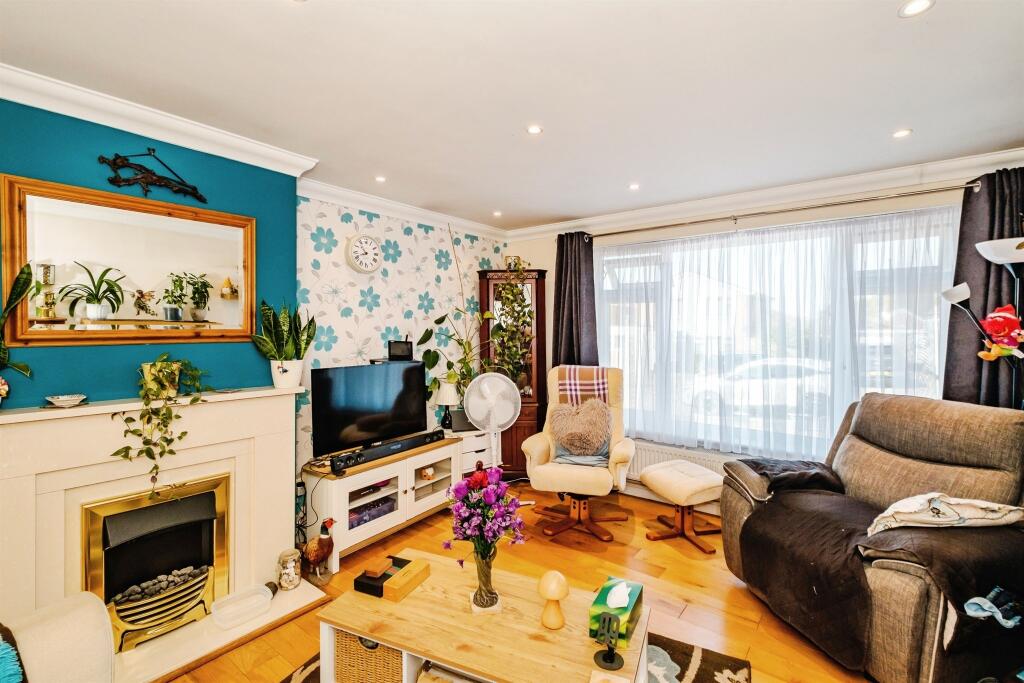 House in Worthing, West Sussex - View 4
