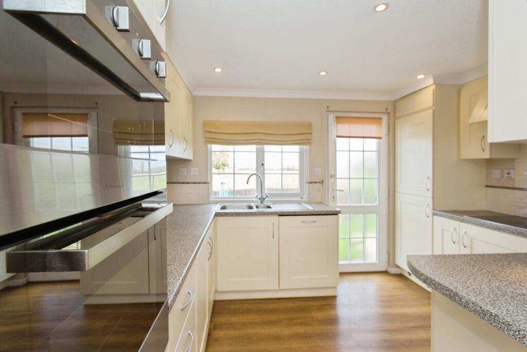 Main image of property: The Firs, Fulbourn Old Drift, Cambridge, Cambridgeshire, CB1