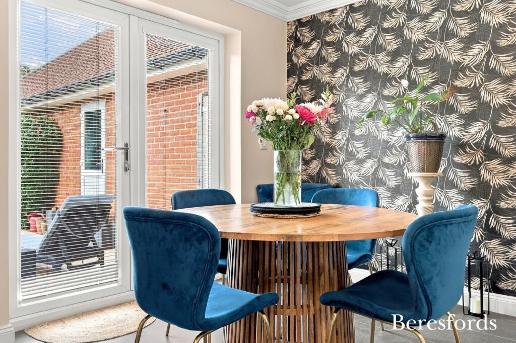 House in Uttlesford, Great Dunmow - View 5
