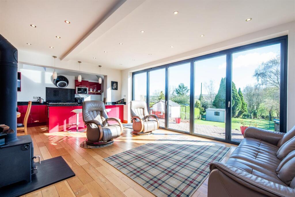 House in Preston - View 4