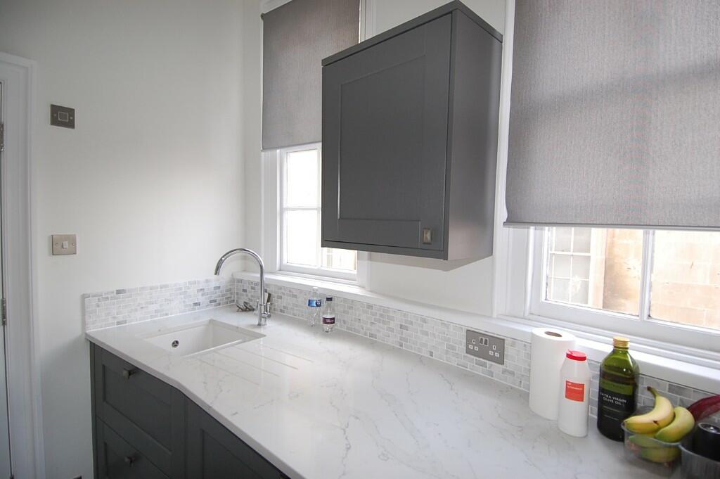 Apartment in Bath - More