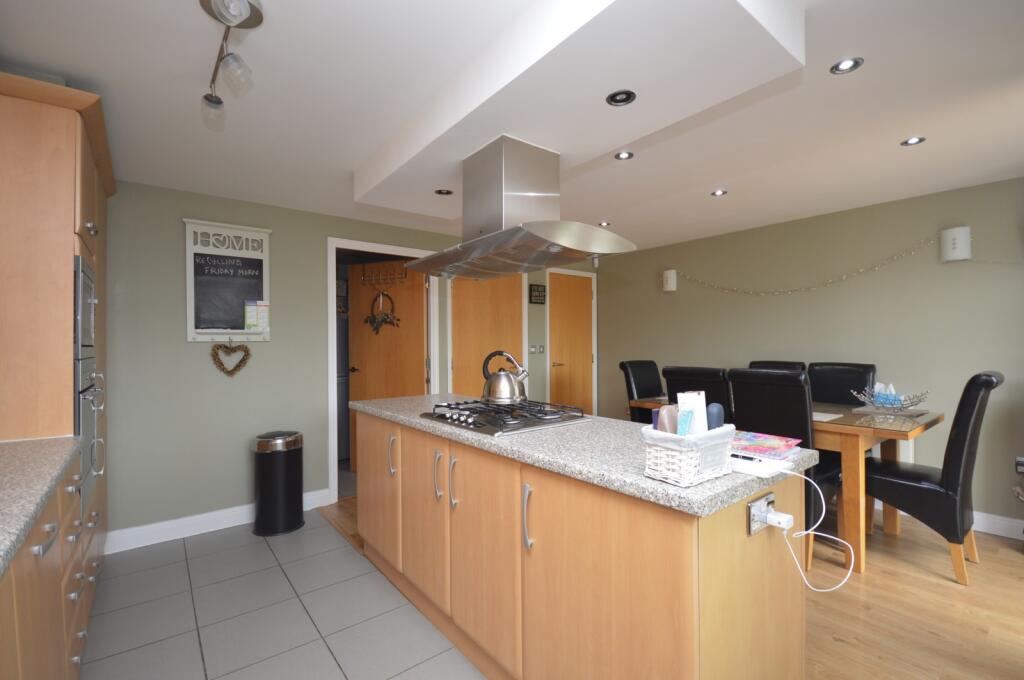 Nottage Crescent, Braintree, Essex, CM7 photo 2
