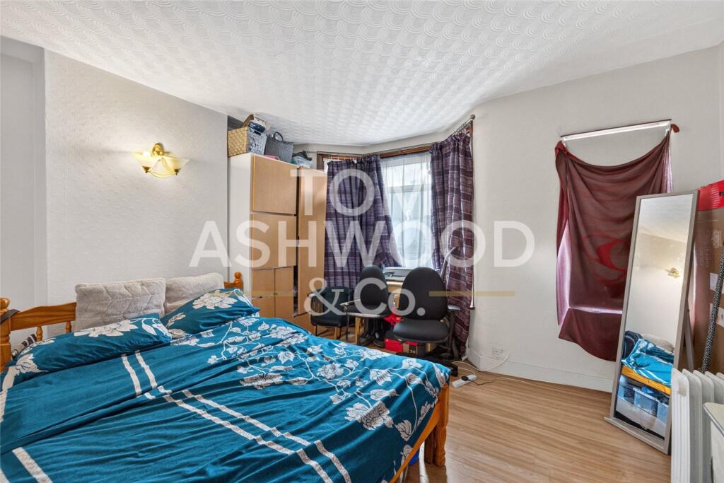 House in Ilford - View 5