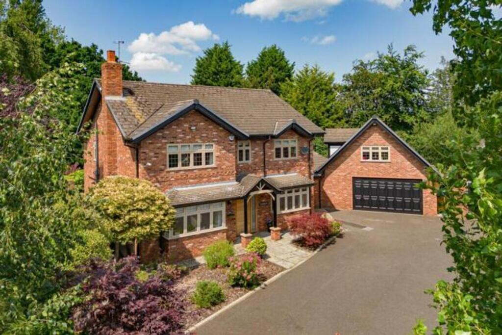 Main image of property: Sephton Avenue, Culcheth, WA3