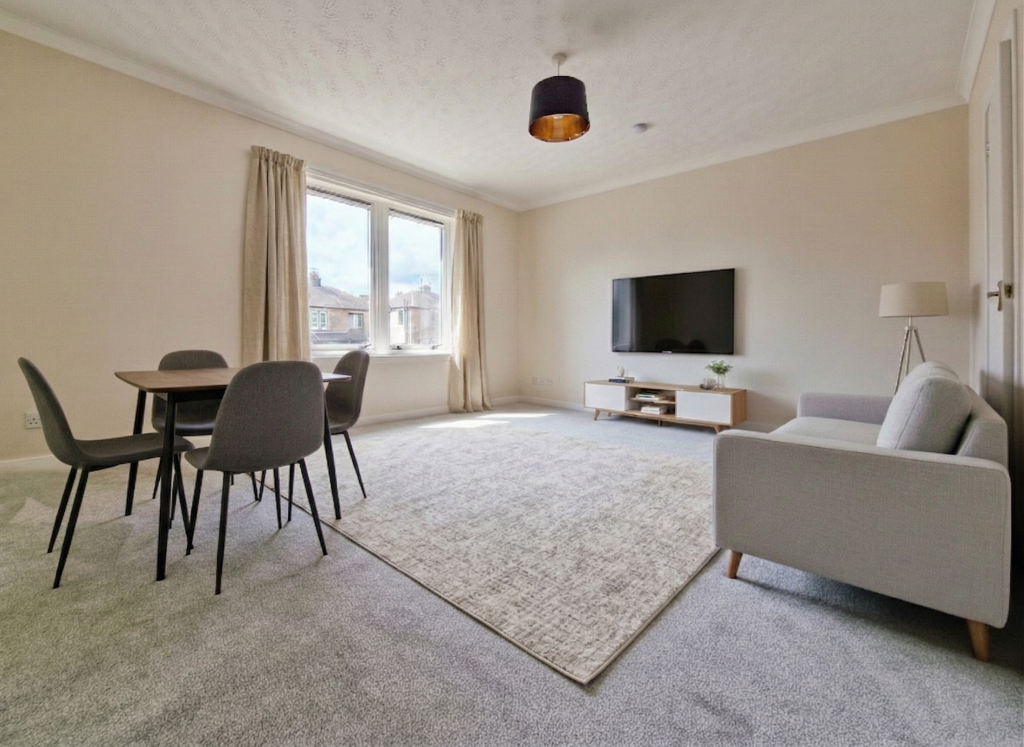 Main image of property: 2/2 Marionville Medway, Edinburgh, EH7 6AN