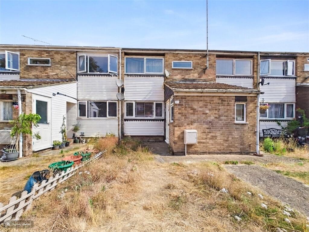 Main image of property: Wallace Close, Woodley, Reading, Berkshire, RG5