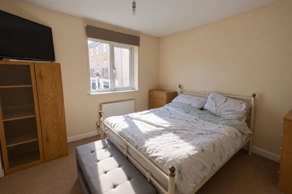 House in Corby - More