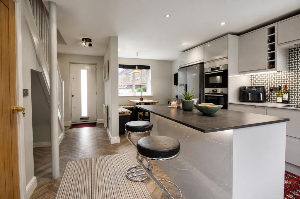 House in Northampton - View 4
