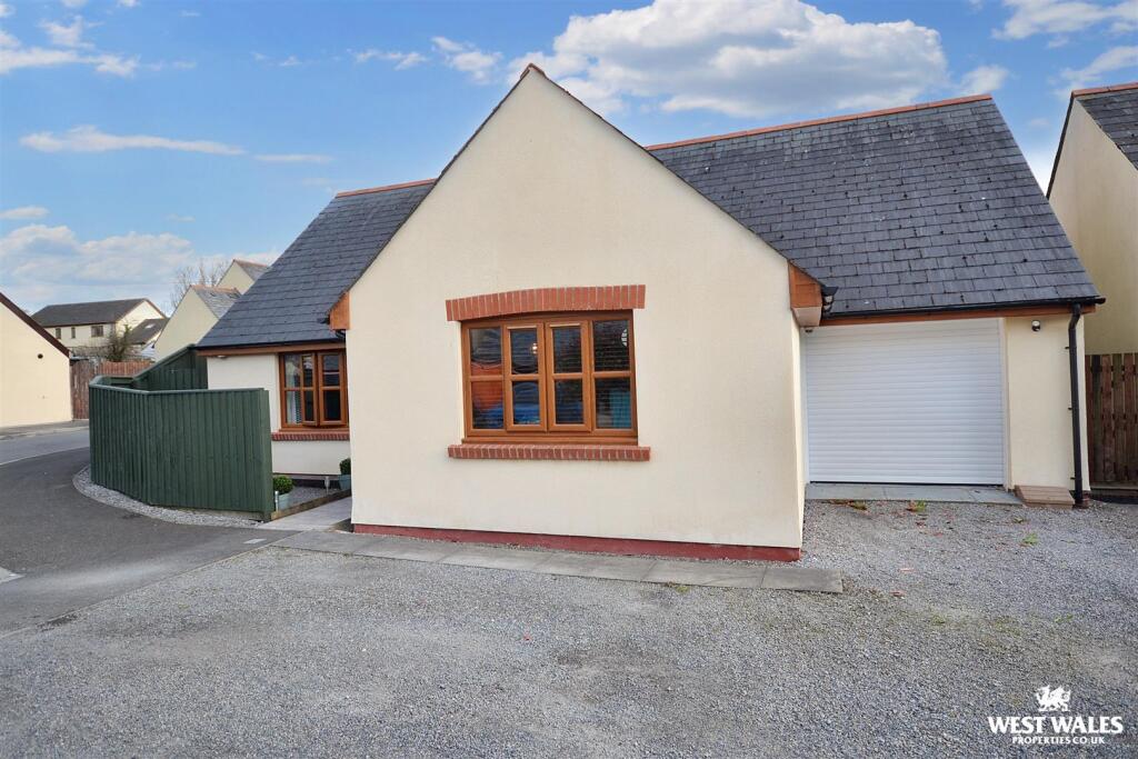 Main image of property: Llys Y Crofft, Whitland