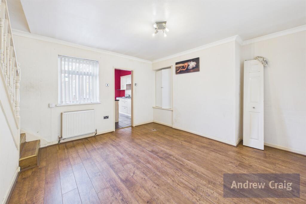 Edward Burdis Street, Southwick photo 3