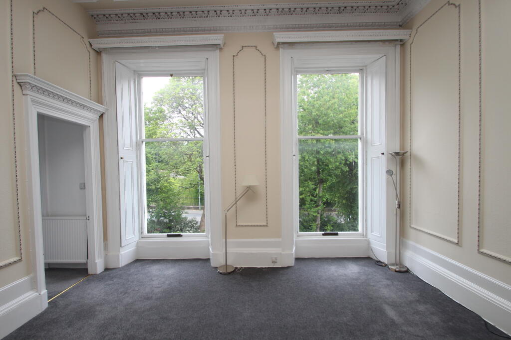 Apartment in Glasgow, Dowanhill - More