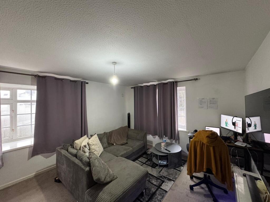 Main image of property: Mayford Close,  Beckenham BR3