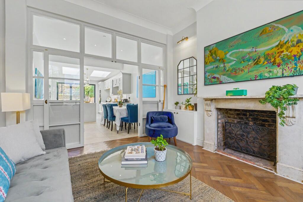 House in London - View 5