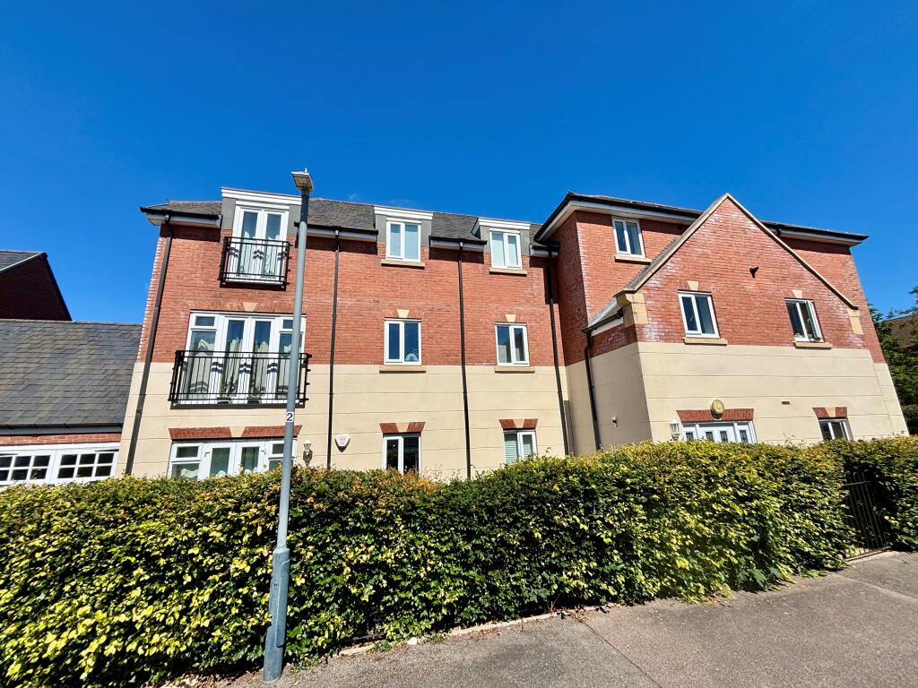 Main image of property: Dickens Close, Stratford upon Avon, CV37 7PT