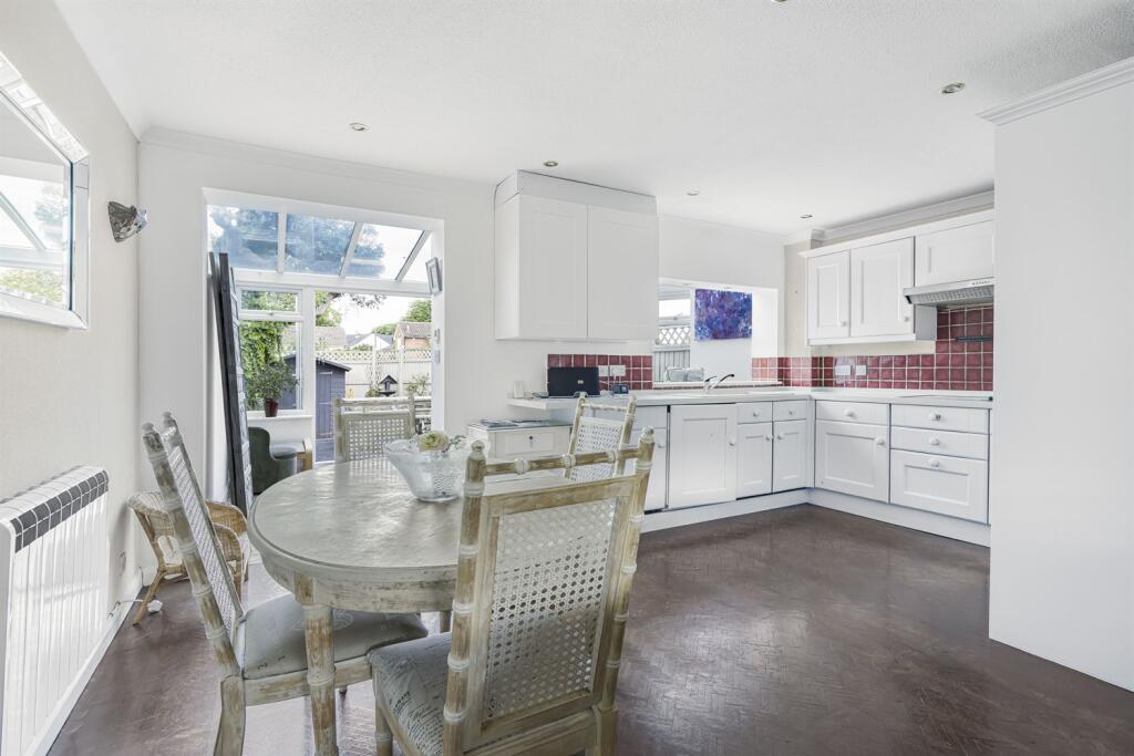 Herons Place, Marlow photo 4