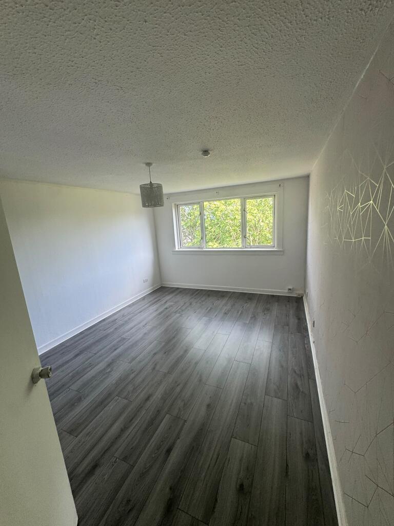 Apartment in Glasgow - View 5